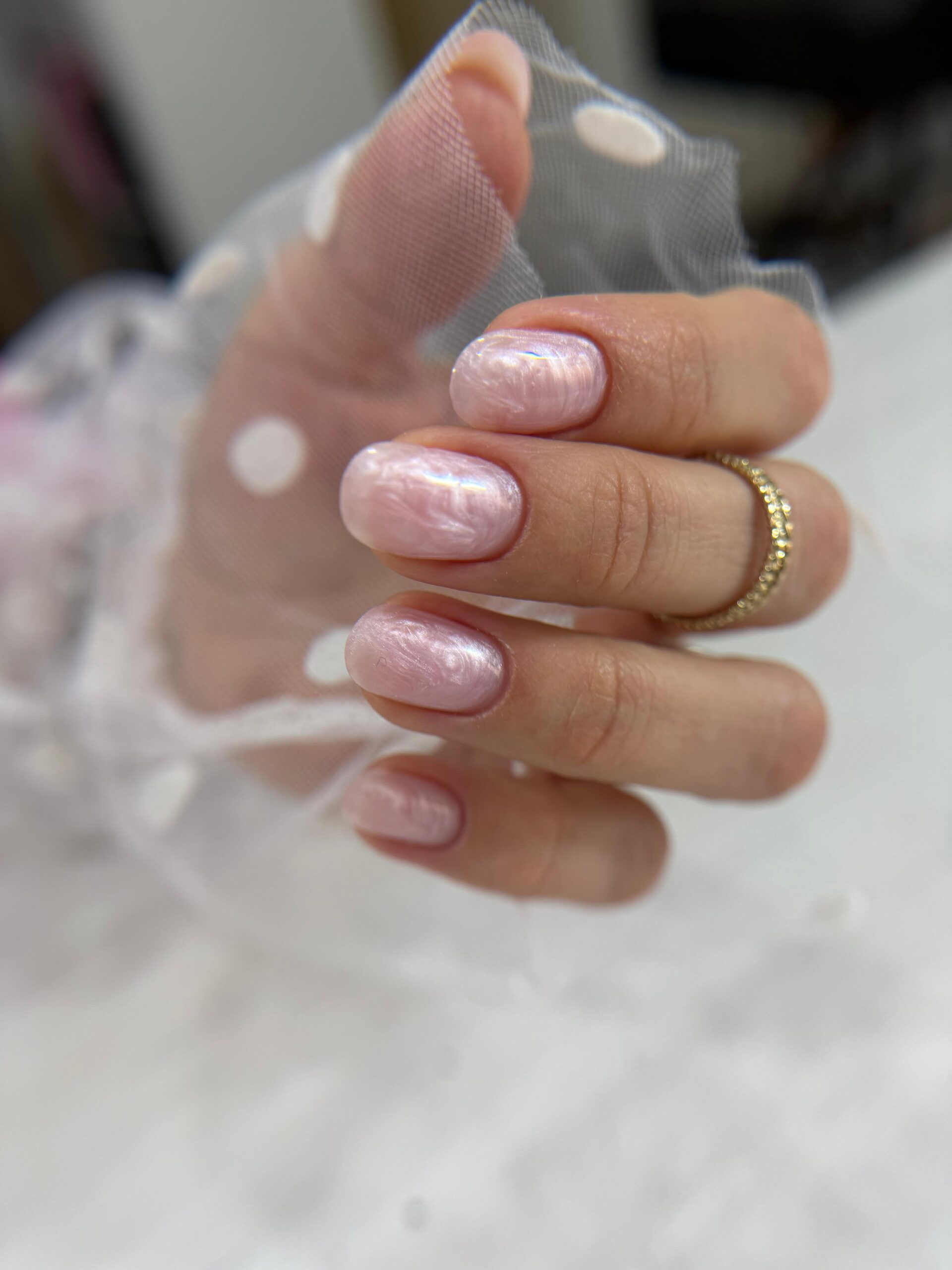 ChocoBrows manicura rusa esculpidas
